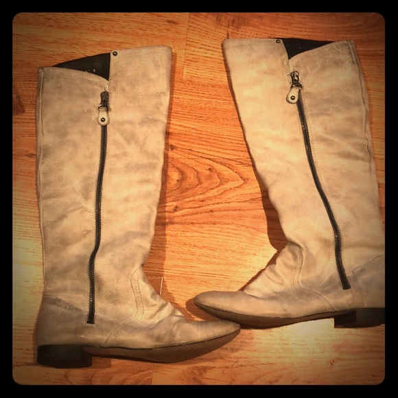 Steve Madden White Leather Boots - Picture 1 of 6